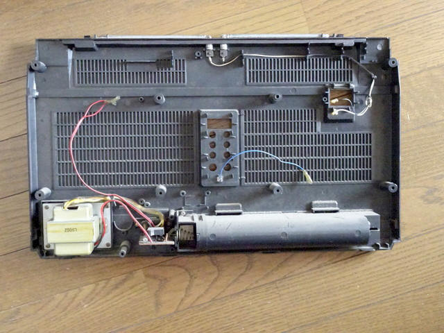 改めてラジカセ日立パディスコTRK-8180のオーバーホール（その1