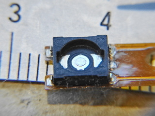 筐体側電極部のアップ